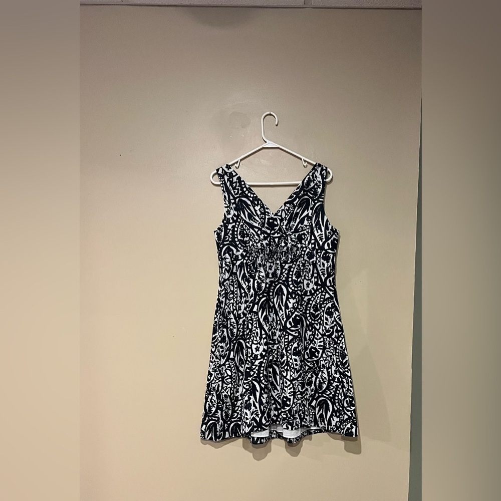 Lands End Paisley Floral Sundress Size 14 Black White Batik Pleated A Line